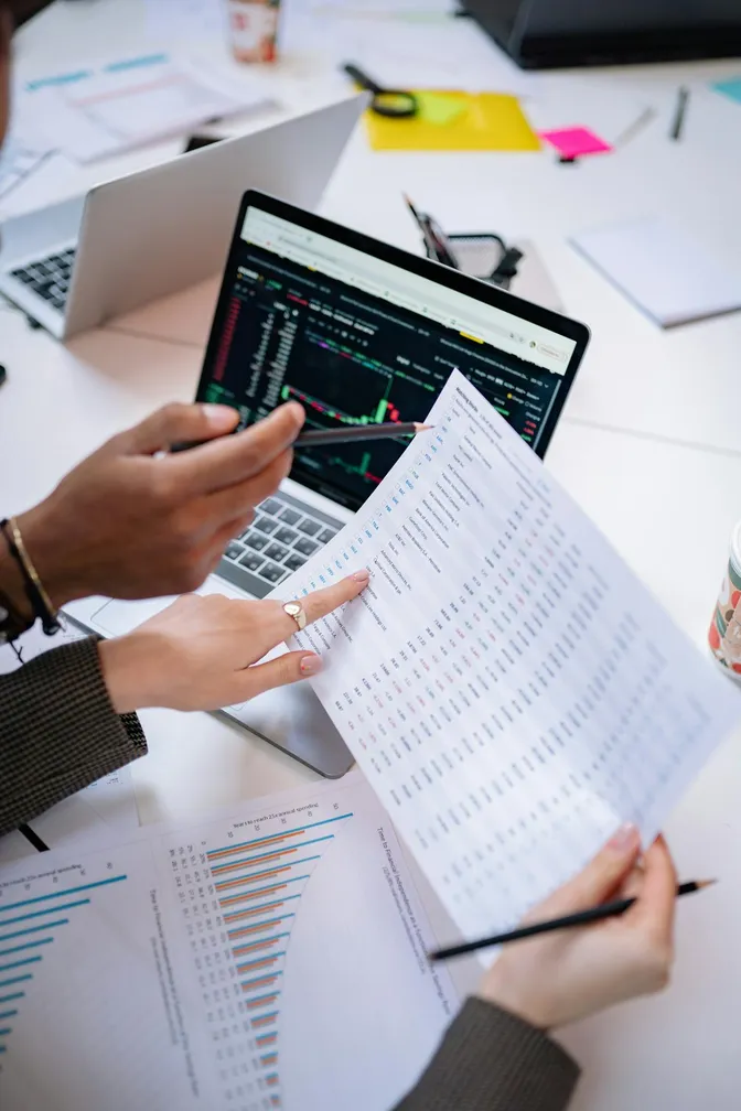 Revisión de transacciones bancarias